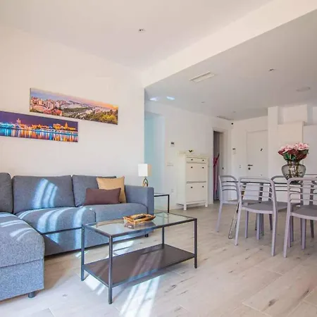 Centro De Con Parking Apartment Torremolinos
