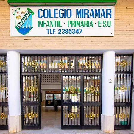 Centro De Con Parking Apartment